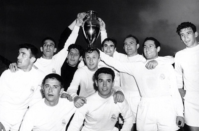 Thập kỷ 1930-1940 Real Madird đã đoạt danh hiệu vô địch La Liga đến 4 lần